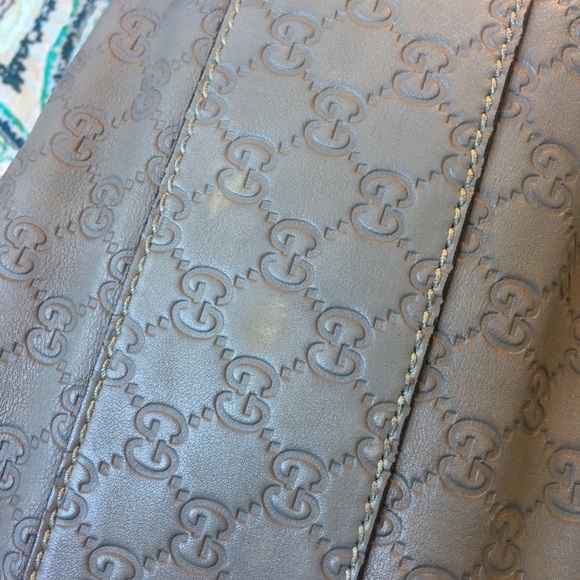 Authentic Gucci “La Pelle Guccissima” Sukey - Picture 6 of 8
